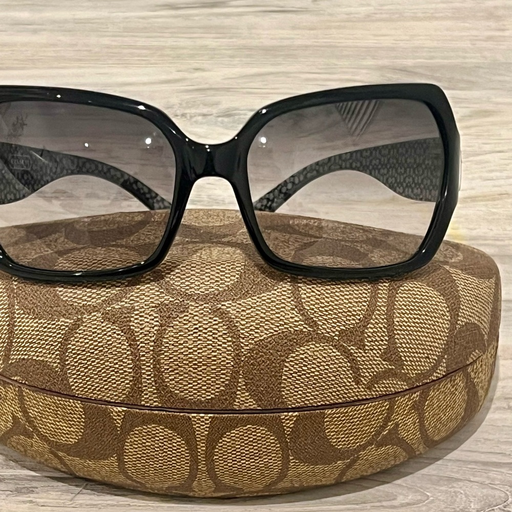 Coach Oversized Black Square Sunglasses w/ Signature Case *discounted shipping* - Picture 6 of 7